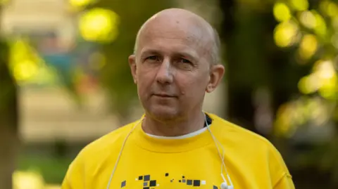 Ukrainian Journalist Dmytro Khyliuk: A Story of Survival and Resilience in Captivity