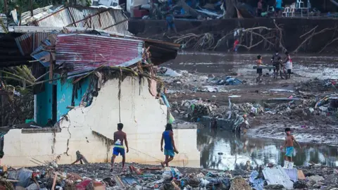 Philippines Grieves as Typhoon Kalmaegi Claims Over 114 Lives