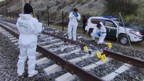 Preliminary Investigation Reveals Track Fracture Linked to Deadly Spanish Train Crash