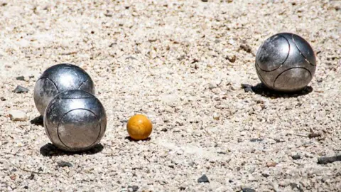 Fatal Pétanque Showdown: 68‑Year‑Old Man Dies After Being Struck by Metal Ball in Mimizan Row