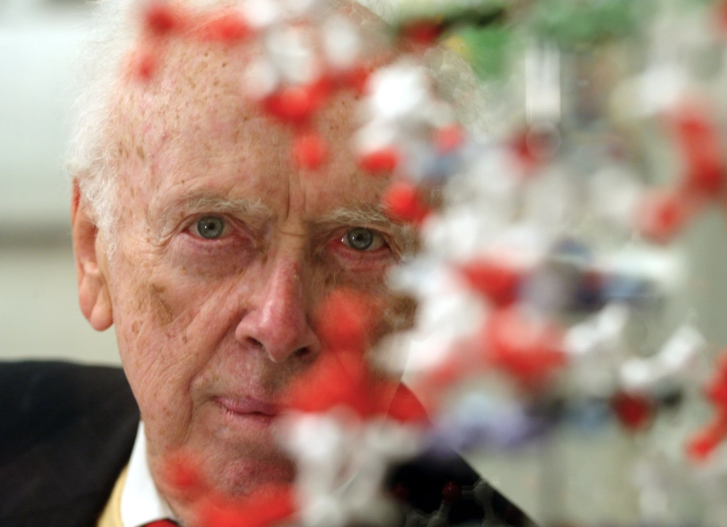 James D. Watson: The Legacy of a DNA Pioneer