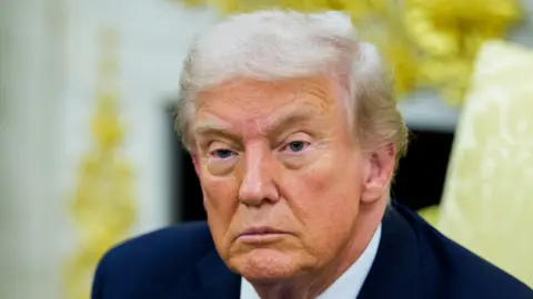 Donald Trump Salutes UK Soldiers in Afghanistan Amid Controversy