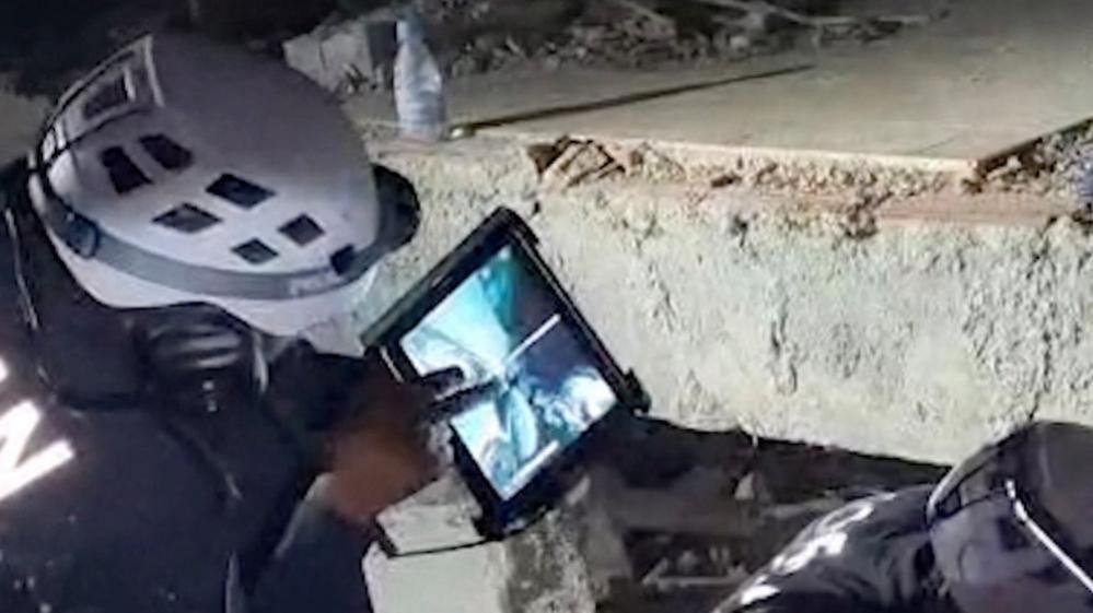Three‑year‑old rescued six days after Venezuelan quakes