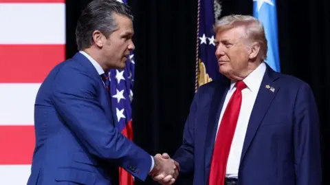 Trump Orders Pentagon to Ensure Military Pay Amid Government Shutdown