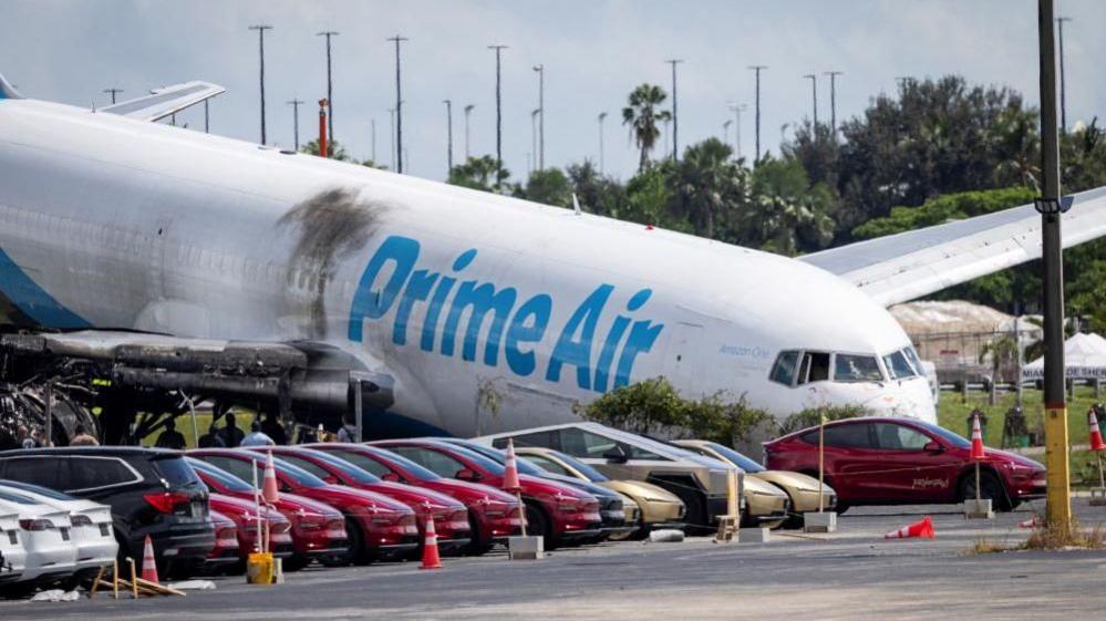 Flight recorders recovered from Amazon cargo plane crash at Miami