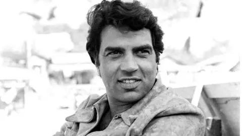 Remembering Dharmendra: Bollywood's Iconic 'He-Man' Passes Away at 89