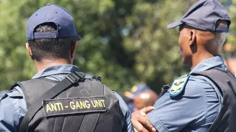 South African Minister Acknowledges Challenges in Combating Gang Violence