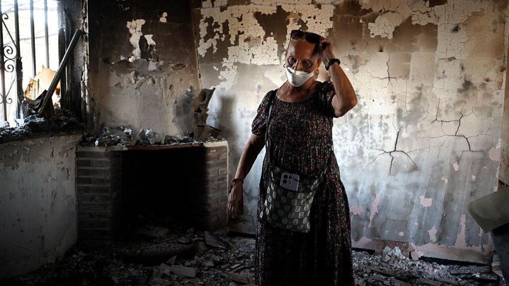 Thousands in Spain Return Home Amid Renewed Wildfire Heatwave