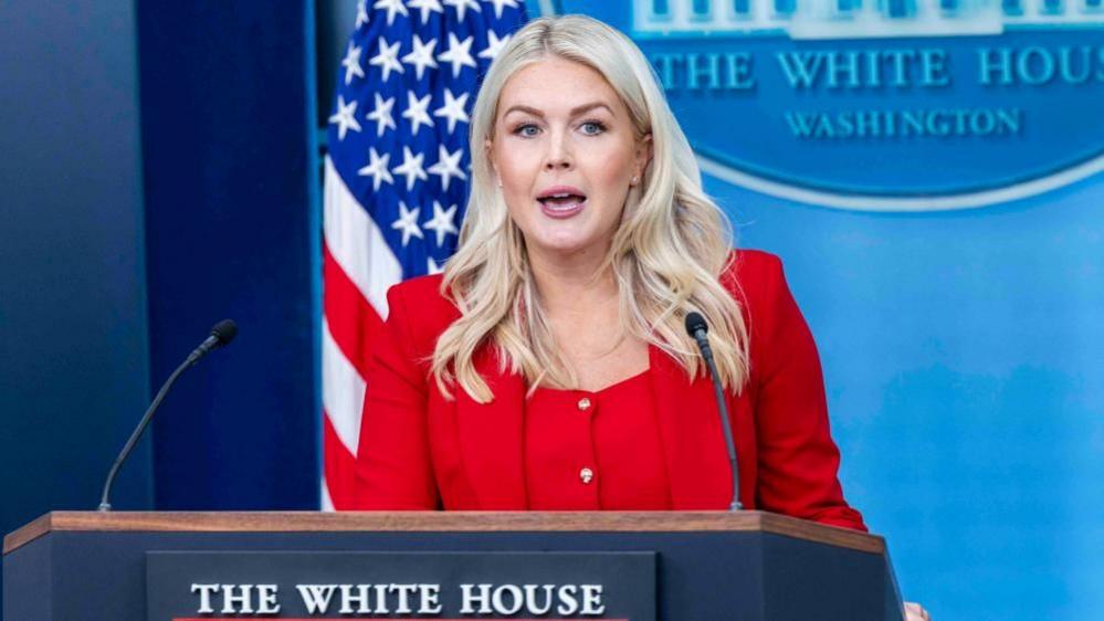 Karoline Leavitt Resigns as White House Press Secretary: Implications for Trump’s Media Strategy