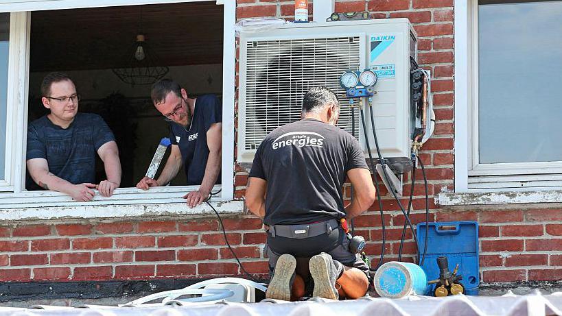 Air‑Cooling Debate Intensifies as France Records Record Heat