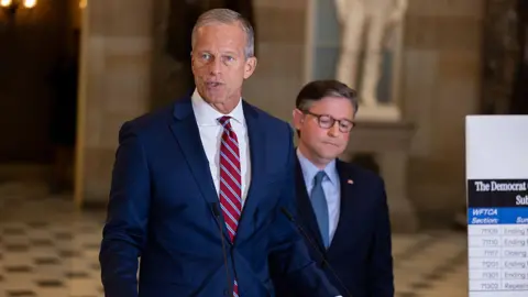 Impasse in the U.S. Senate Extends Government Shutdown into a Second Week