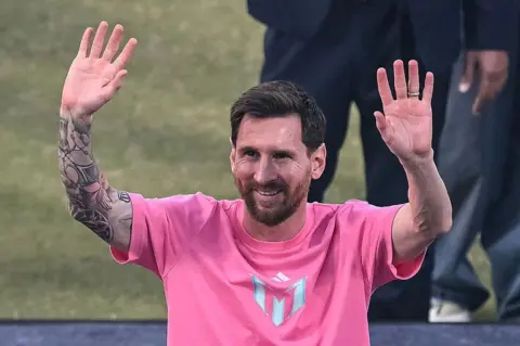 Lionel Messi Wraps Up India Tour Amid Chaos in Kolkata