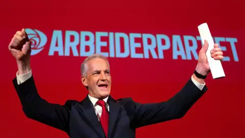 Labour Party Secures Second Term as Populist Right Gains Ground in Norway