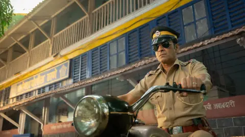 The Heroism of Inspector Zende: India’s Crime Fighter in the Spotlight
