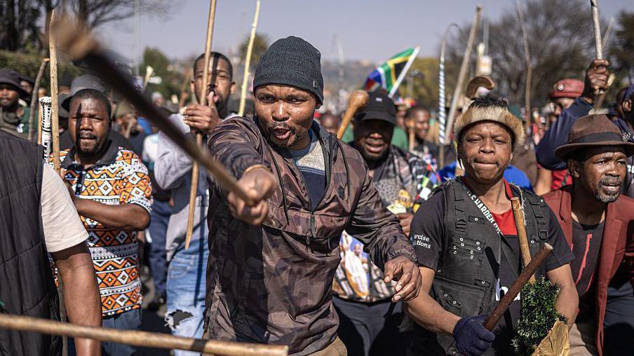 South Africa Deports More Than 53,000 Migrants Amid Anti‑Immigration Rallies