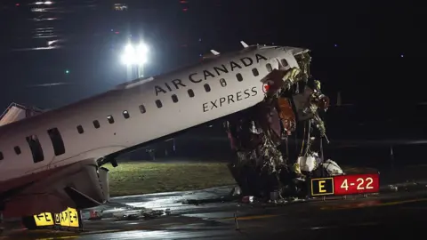 LaGuardia Crash Under Investigation After Pilot Fatalities
