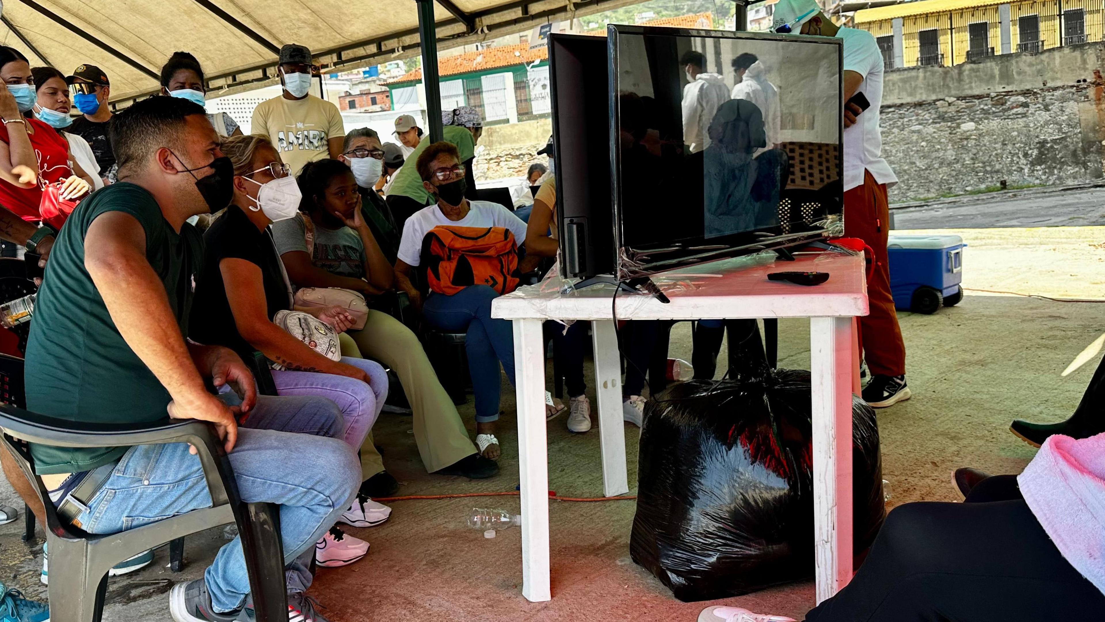 Venezuela’s Twin Earthquakes: Families Await Identity in a Makeshift Morgue