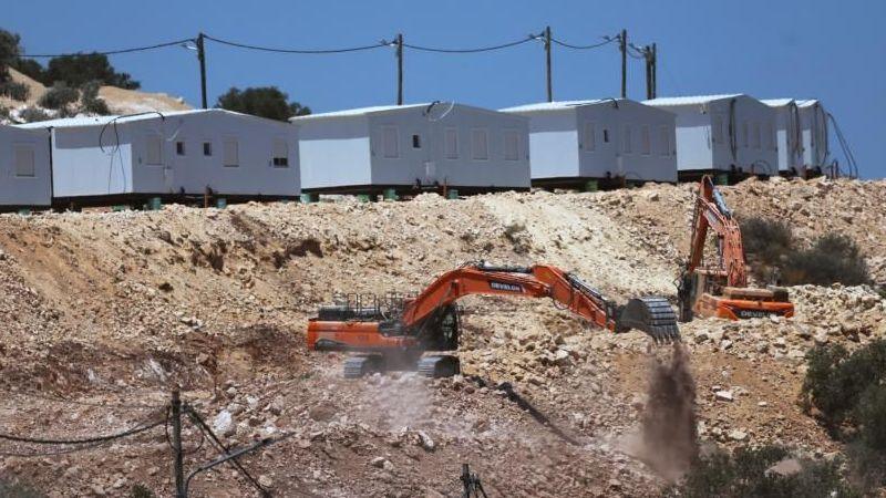 UK to impose trade restrictions on Israeli West Bank settlements
