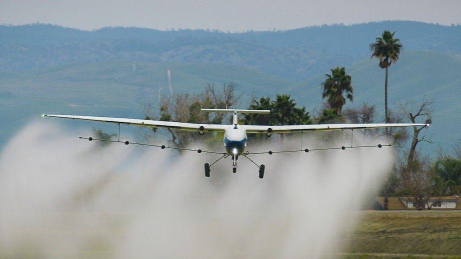 Self‑Flying Planes: From Crop Dusters to Future Passenger Fleets