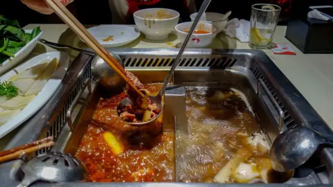 Chinese Teens Ordered to Pay Over $300,000 for Drunken Misconduct in Restaurant Incident