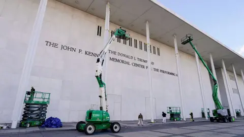 Democratic Lawmaker Challenges Trump's Name on Kennedy Center