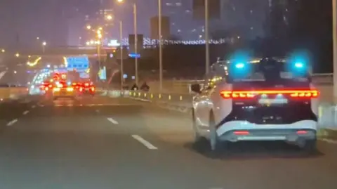 Traffic Chaos in Wuhan Following Robotaxi Malfunction