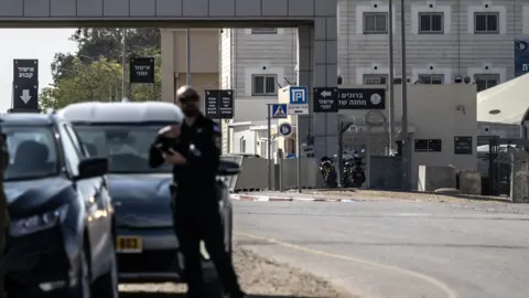 UN Panel Alleges Israel's 'De Facto Policy of Torture' in Detention Centers